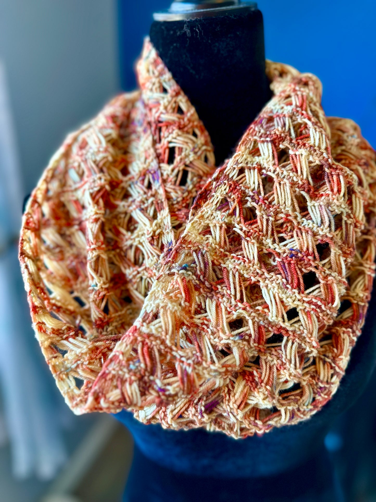 Winter Pillow Lace / Rooster Pheasant