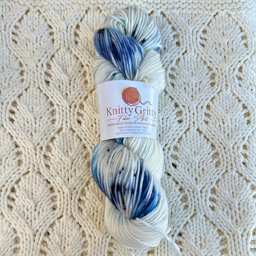 Winter Pillow Worsted / Winter Aspen