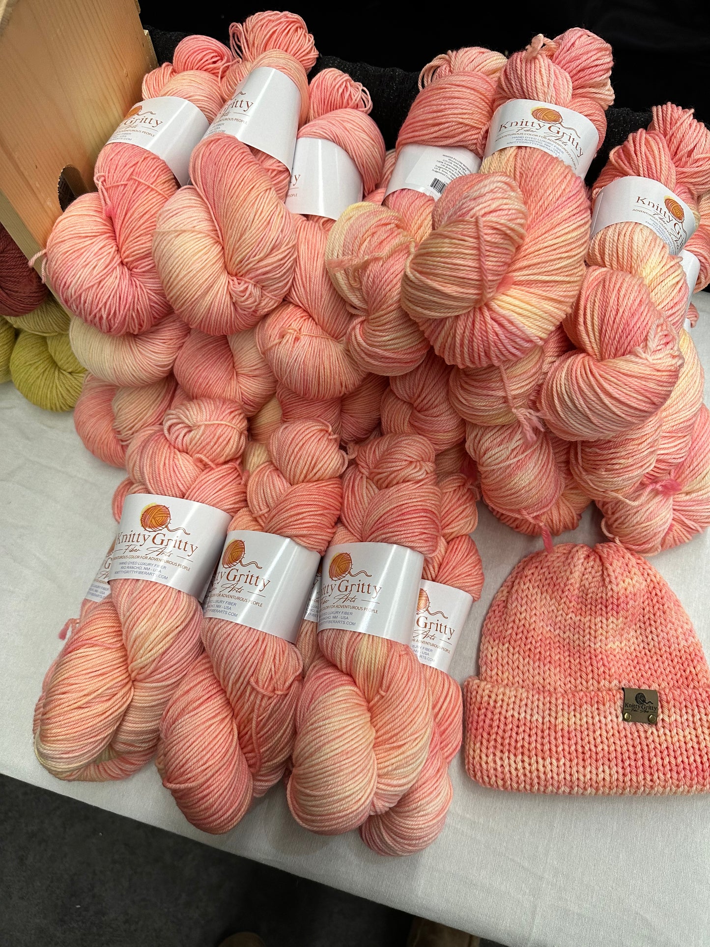 Winter Pillow Worsted / Grace Lynne