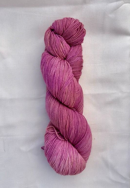 Royal Select Fingering Weight
/ Pink Mountain Heather