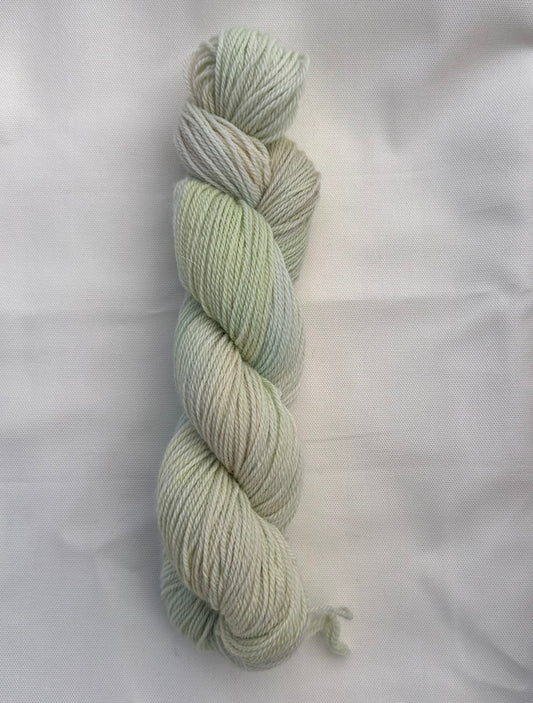 Royal Select Fingering Weight
/ Mountain Mint