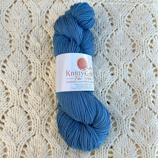 Royal Select Fingering Weight
/ Alpine Bluebell