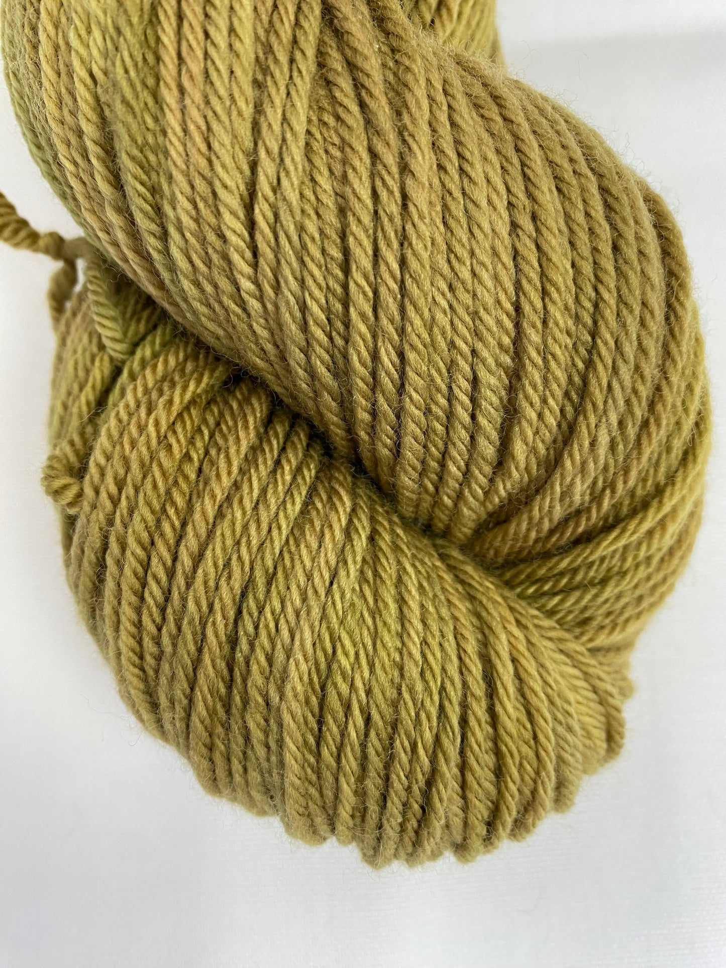 Winter Pillow DK / Russian Olive - Solid