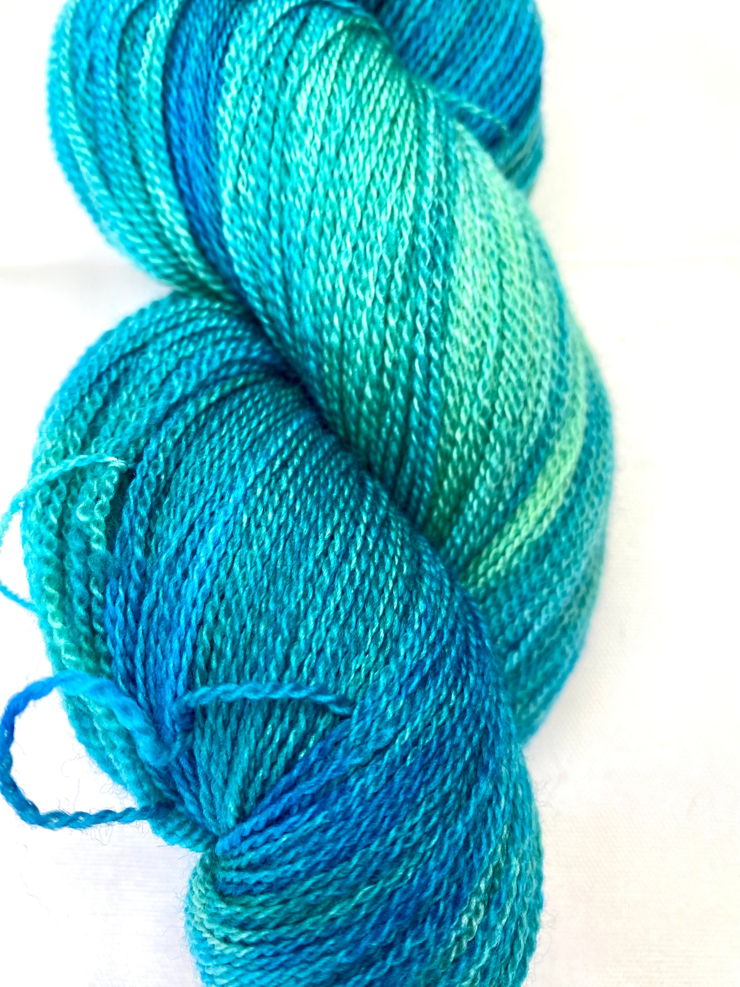 Winter Pillow Lace / North Shore Teal